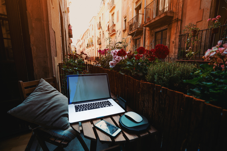 Tjäna pengar på bloggen – så blir du professionell bloggare